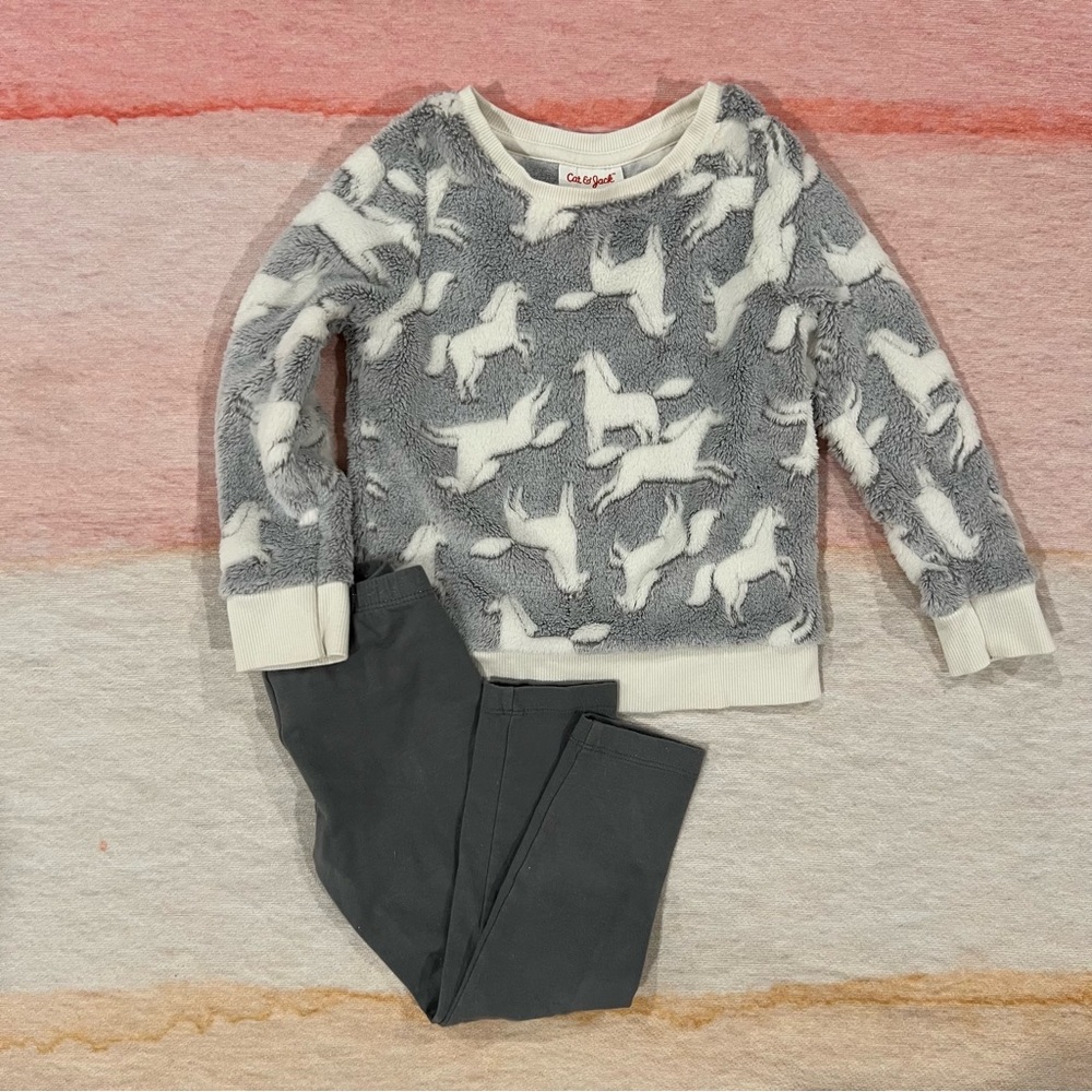 Girls 3T Grey & Cream Fleece Sweatshirt with Unicorn Print & Grey Leggings